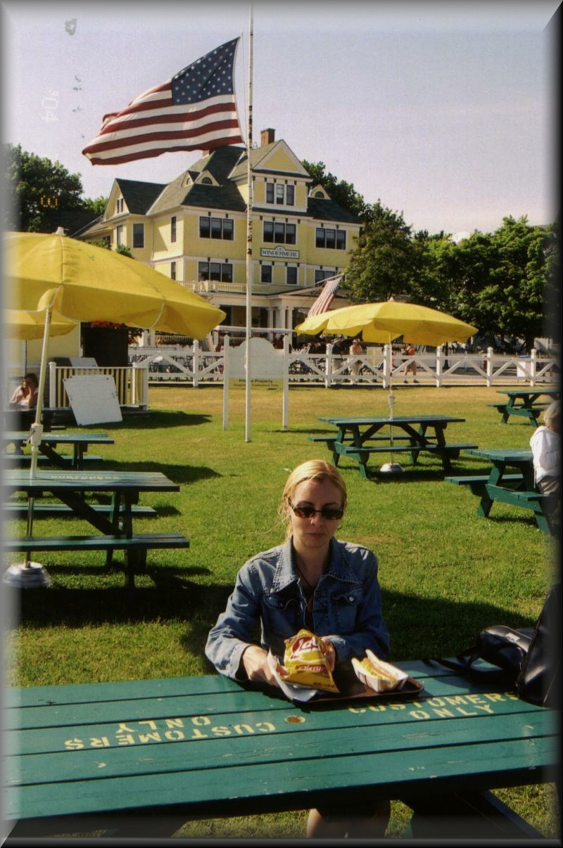 Lumi__Windmere--Mackinac___
