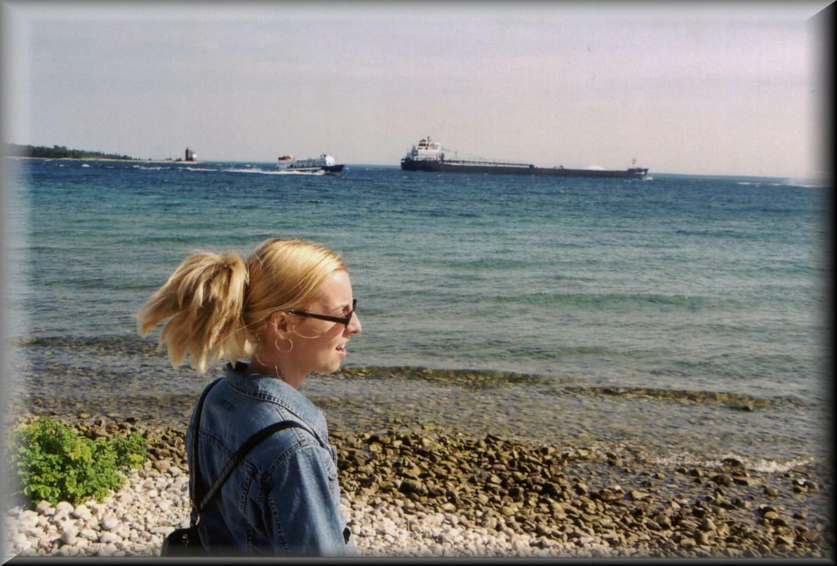 Lumi__sea___