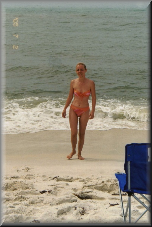 Lumi_at_beach__3_
